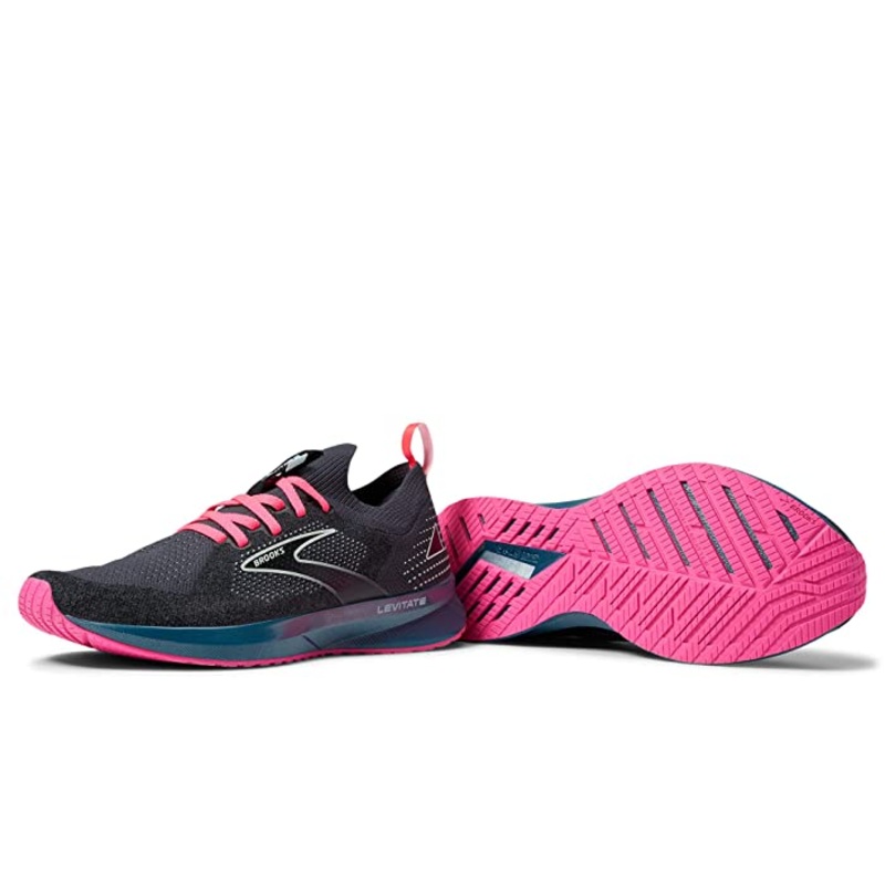 Brooks Women’s Levitate StealthFit 5 Shoes in Black/Blue/Pink | Size 7-10B