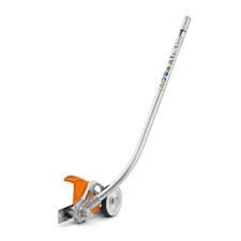 STIHL FCB-KM Curved Lawn Edger