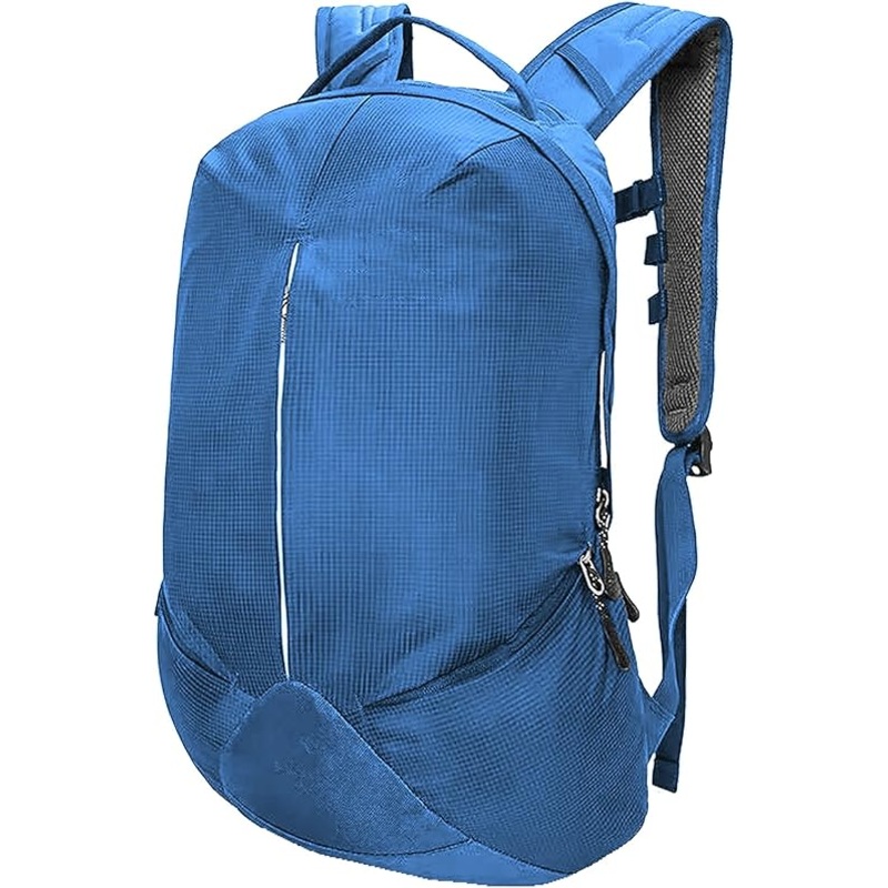 World Famous Sports Peak 2 Liter Hydration Back Pack in Blue