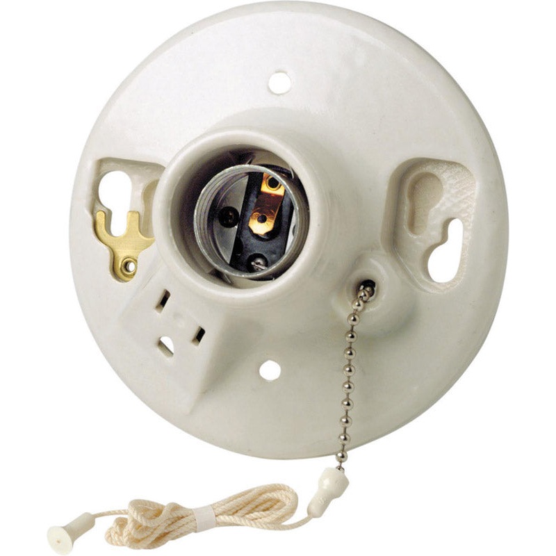 Leviton Porcelain Incandescent Medium Base Pull Chain Socket w/Outlet 1 pk